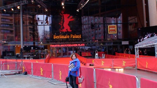 Alexandra Hołownia przed Pałacem Berlinale, Fot. Biuro prasowe Berlinale