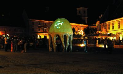 Meduza, interaktywna rzeźba Romela Pervoloviciego. Część projektu Urban ambient realizowanego przez Meta Cultural Foundation, fot. Meta Cultural Foundation