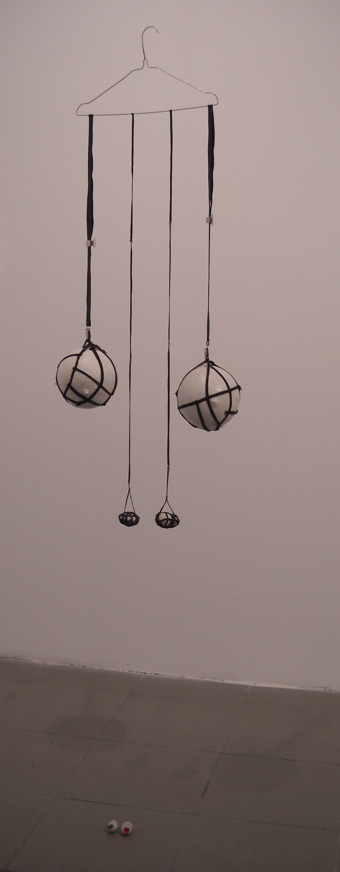 Karolina Żyniewicz, instalacja, bez tytułu, 2011, zdjęcia dzięki uprzejmości artystki