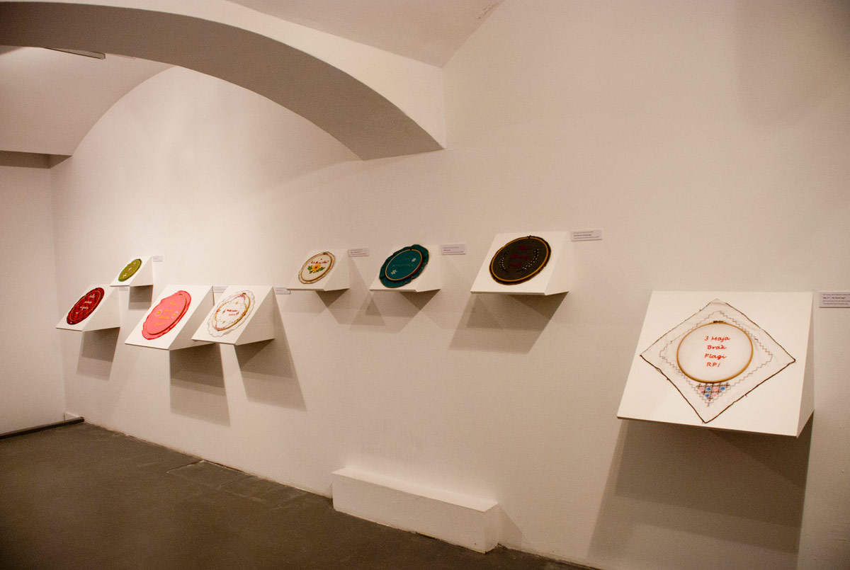 Wystawa Moniki Drożyńskiej, Po słowie, w Bunkierze Sztuki w Krakowie, 2011, fot. Zofia Waligóra