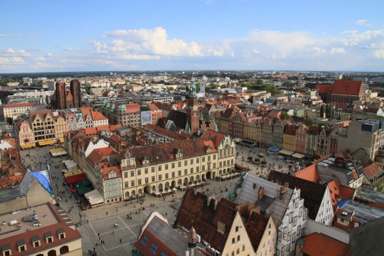 Rynek we Wrocławiu – Europejskiej Stolicy Kultury 2016 Fot. www.wikipedia.org (8 XII 2011)