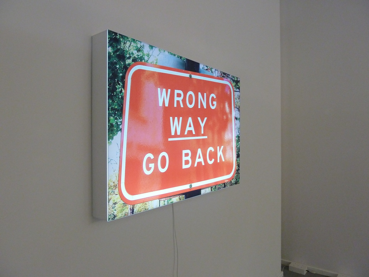 Paweł Kowalewski, „Wrong Way Go Back”, 2012, lightbox, fot. materiały organizatora, dzięki uprzejmości Galerii Propaganda