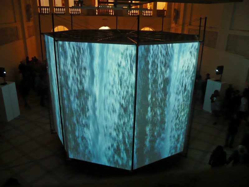 Motohiko Odani, Inferno, instalacja wideo, 2008-10, fot. E. Wójtowicz