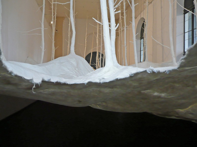 Takashi Kuribayashi, Wald aus Wald, instalacja, papier, 2010, fot. E. Wójtowicz