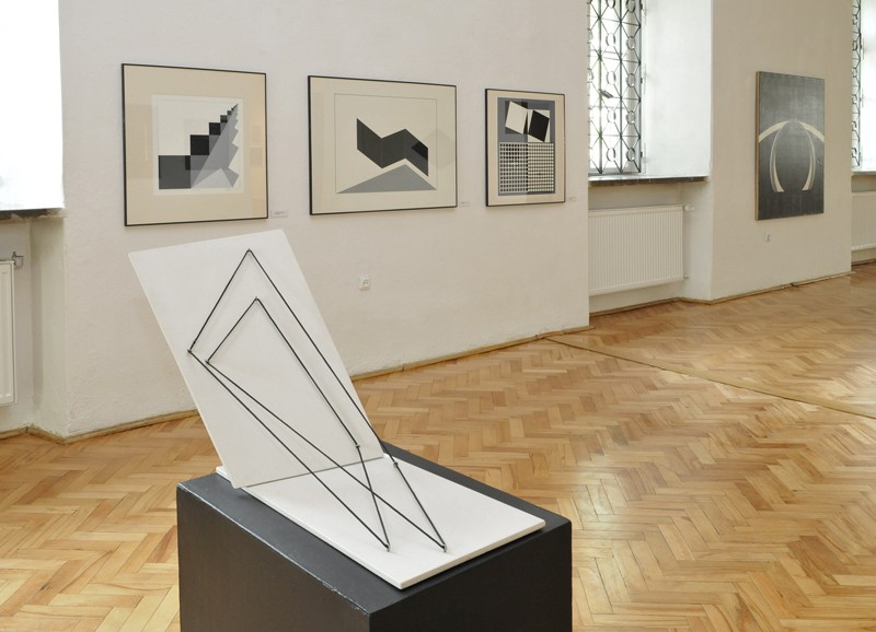 Wystawa „Black White & Grey z kolekcji Galerii 72”, czerwiec-sierpień 2012, fot. Grzegorz Zabłocki (z archiwum Galerii 72 Muzeum Ziemi Chełmskiej w Chełmie)