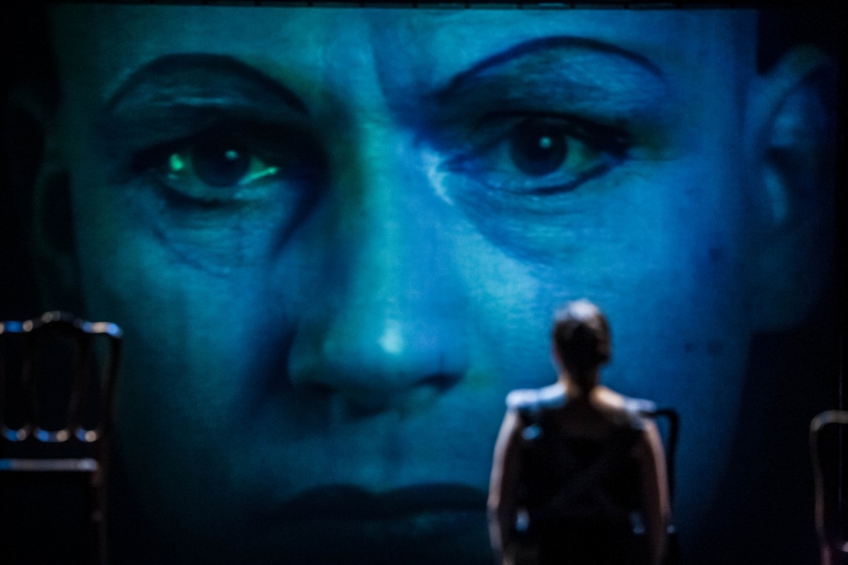 „Greta Garbo przyjechała”, reż. Anna Augustynowicz, fot. Bartłomiej Sowa (źródło: mat. prasowe Teatru Współczesnego w Szczecinie)