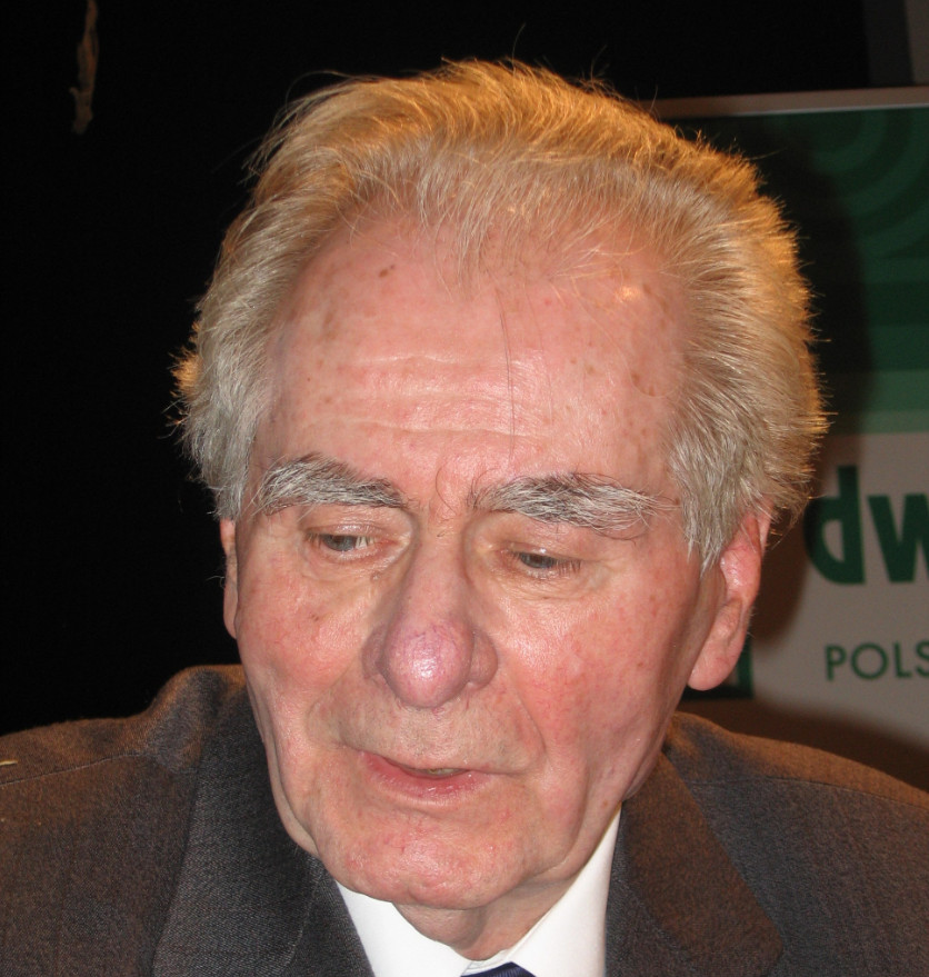 Wiesław Myśliwski, fot. Mariusz Kubik, http://www.mariuszkubik.pl (źródło: Wikipedia. Wolna Encyklopedia. Zdjęcie na licencji Creative Commons)