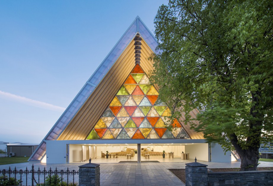 Cardboard Cathedral, 2013, Christchurch, Nowa Zelandia, fot. Stephen Goodenough (źródło: materiały prasowe The Pritzker Architecture Prize 2014)