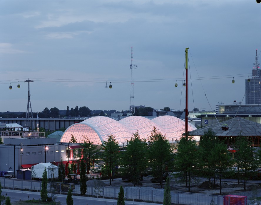 Japan Pavilion, Expo 2000 Hanower, 2000, Niemcy, fot. Hiroyuki Hirai (źródło: materiały prasowe The Pritzker Architecture Prize 2014)