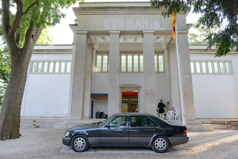 Pawilon niemiecki – „Bungalow Germania”, Biennale Architektury w Wenecji „Fundamentals”, 2014, fot. Andrea Avezzù (źródło: dzięki uprzejmości organizatorów Biennale)