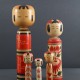 Lalki „kokeshi”, XX w. (źródło: materiały prasowe Muzeum)