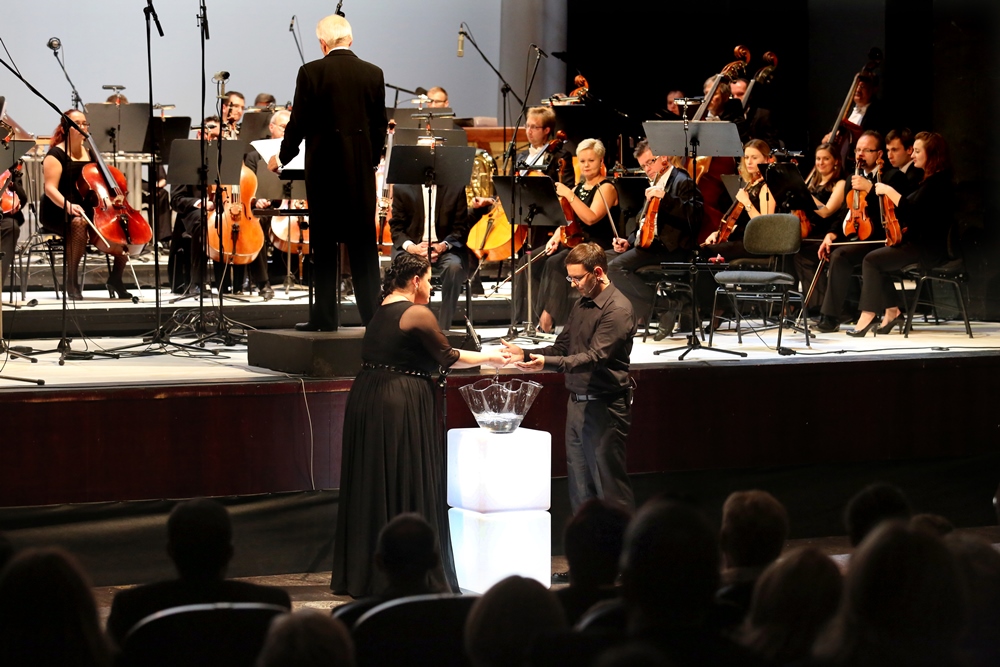 Prasqual, „Pięć śpiewów z klatki”, Opera Wrocławska, 2014, fot. Marek Grotowski (źródło: dzięki uprzejmości Opery Wrocławskiej)