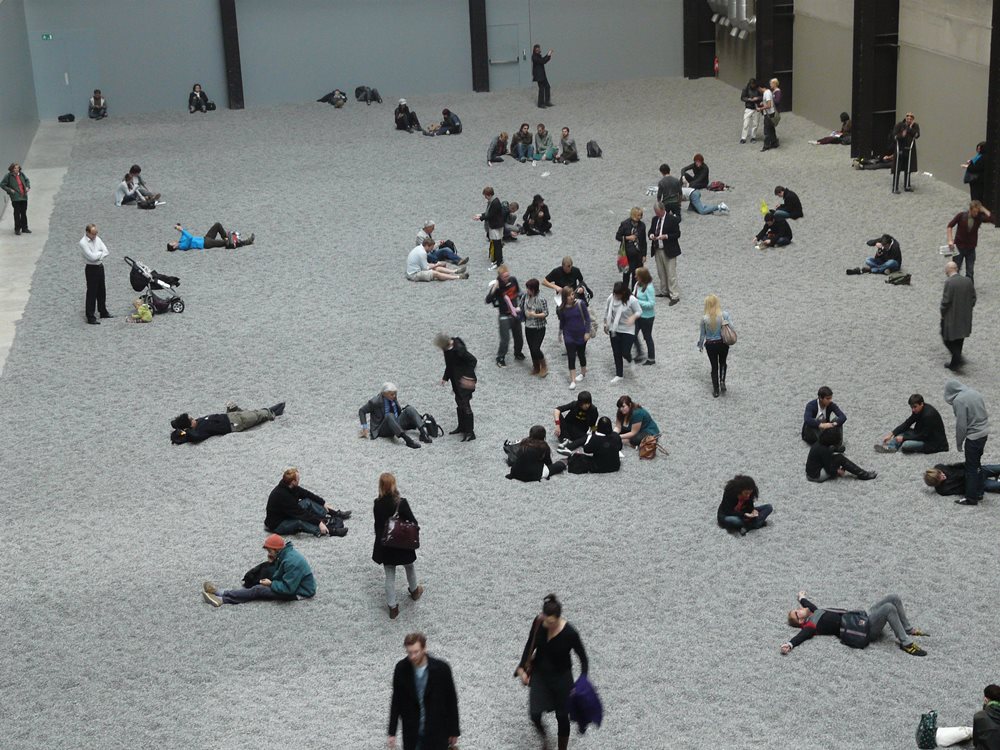 Ai Weiwei, „Sunflower Seeds”, Tate Modern, Londyn, 2010, fot. Loz Pycock (źródło: Wikimedia Commons)