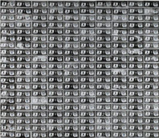 Andy Warhol, „122 one dollar bills”, 1962 (źródło: http://www.artplus.cz/cs/aukcni-zpravodajstvi/1/top-10-andy-warhol, materiały udostępnione przez autorkę tekstu) Warhol wykorzystuje pierwszy raz technikę sitodruku podczas tworzenia obrazu, przedstawiając szereg jednodolarowych banknotów. Zastosowanie techniki jednoznacznie wskazuje na identyfikację z zespołowym i całkowicie umaszynowionym sposobem tworzenia dzieła. Pozwoliło mu to najpełniej wyrazić jego świecki sposób traktowania sztuki – wyeliminowanie osobowości artysty w dziele sztuki.