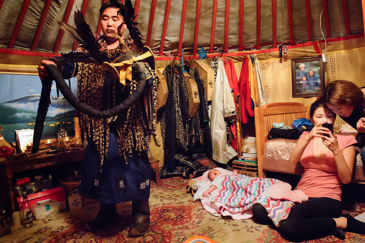 Marika Dee, „Mongolia's Urban Youth. Between Tradition and Globalization” (źródło: materiały prasowe festiwalu Kaunas Photo)