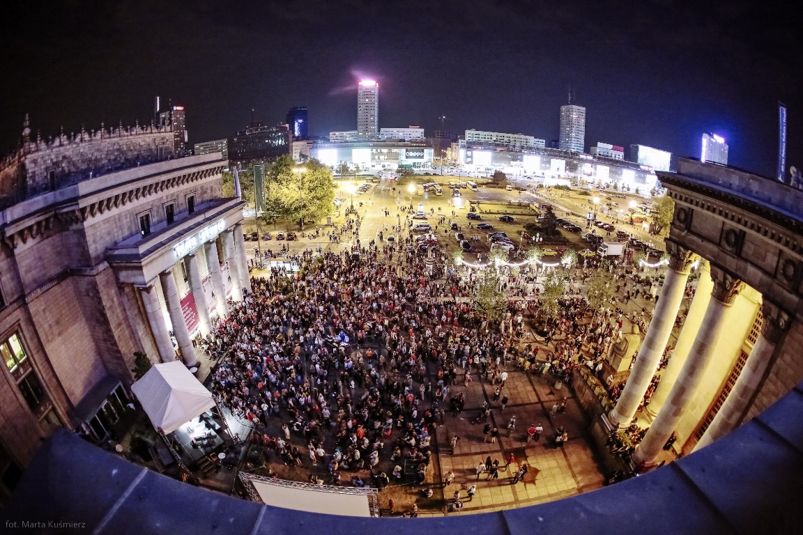 MareK Dyjak, koncert na Placu Defilad, Festiwal Warszawa Singera, 2015 (źródło: dzięki uprzejmości organizatora)