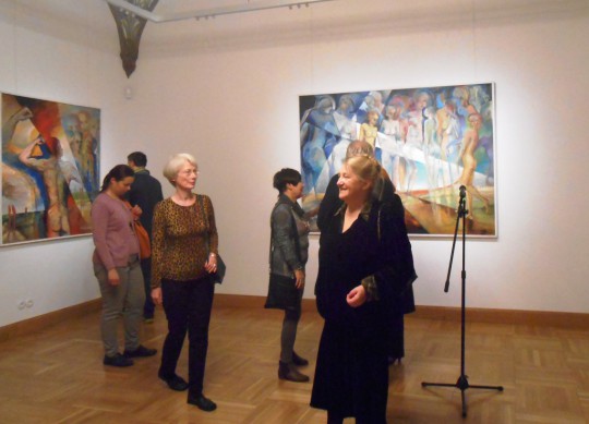 Maria Wollenberg-Kluza na wernisażu w Galerii Willa w Łodzi, 2015 (źródło: dzięki uprzejmości Galerii)