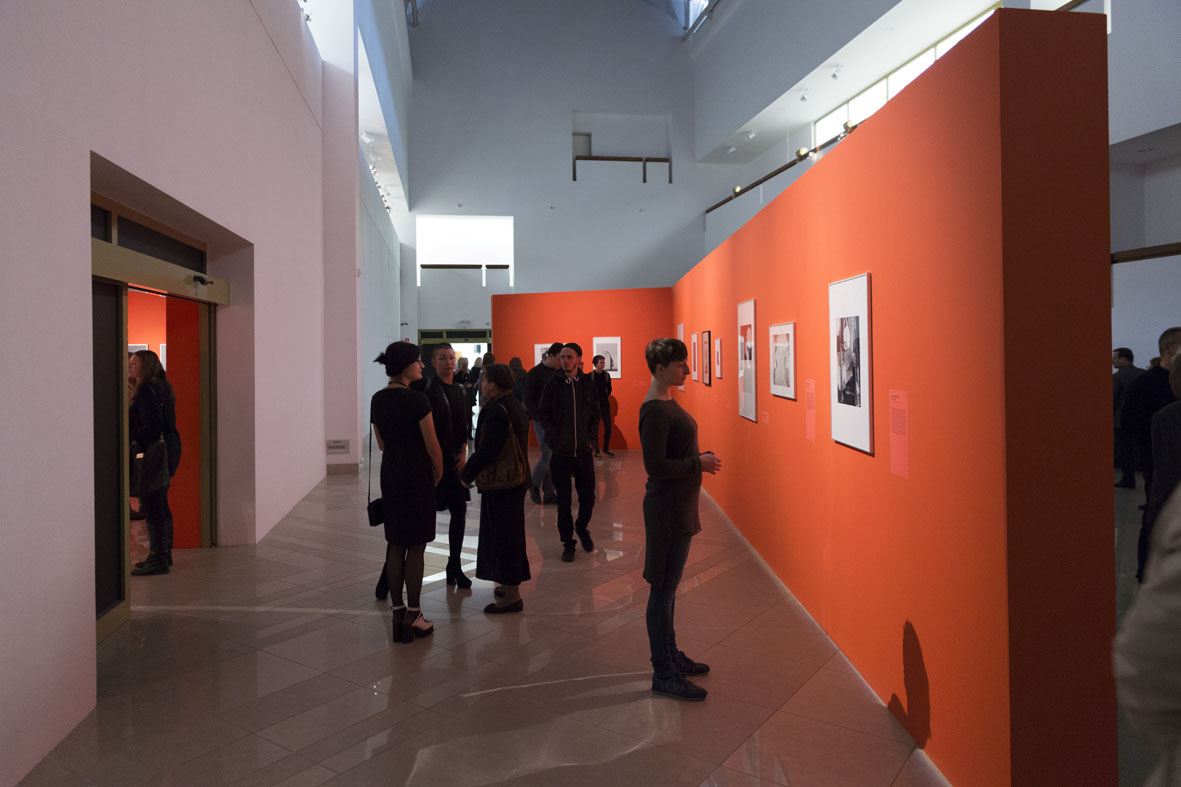 Wystawa „Urzekająca paralaksa”, Muzeum Narodowe w Poznaniu, 2015, otwarcie (źródło: materiały prasowe organizatora)