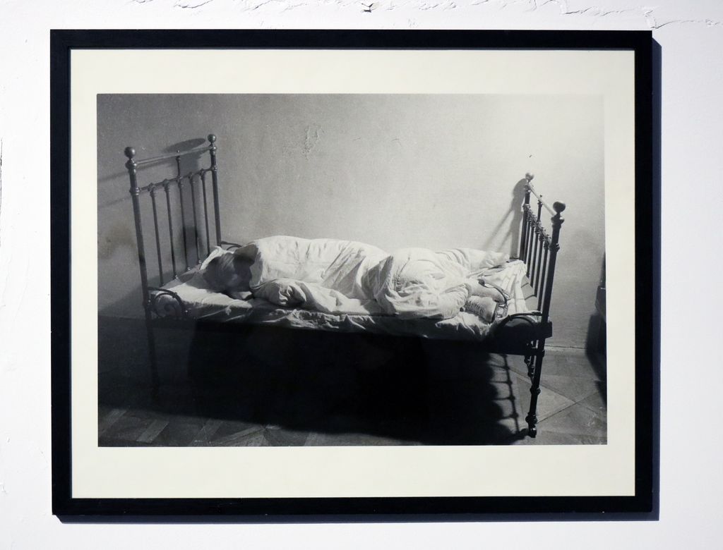 Zwangsvorstellung [Wymuszone wyobrażenie], 1972/1997, seria zdjęć, fotografia czarno-biała; fot. Diana Kołczewska (źródło: dzięki uprzejmości organizatora)