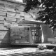 Wejście główne do Miejskiego Pawilonu Wystawowego, lata 60. XX wieku, fot. D. Zawadzki, Archiwum Galerii Bunkier Sztuki w Krakowie (źródło: materiały prasowe organizatora)