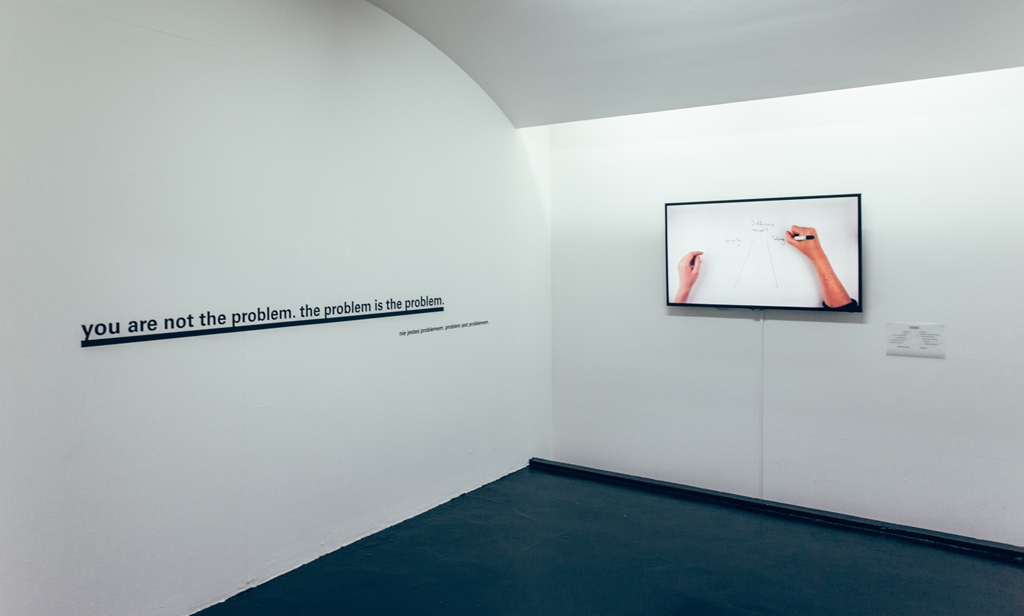 Magdalena Fabiańczyk „Homo Narrans” 2016, wystawa „Tekst i jego wykonanie”, Galeria Sztuki Współczesnej Bunkier Sztuki, 2016, fot. studioFILMLOVE (źródło: dzięki uprzejmości organizatora)