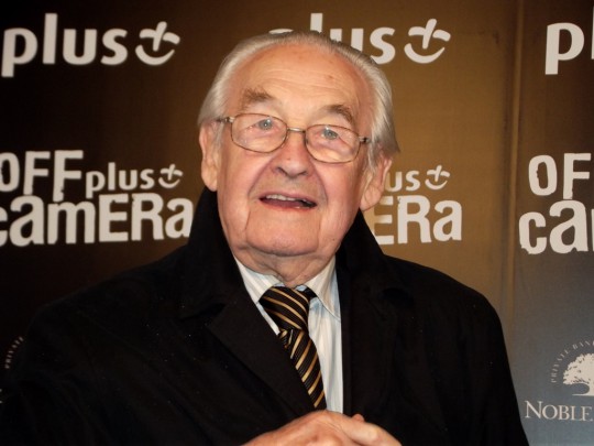 Andrzej Wajda podczas premiery cyfrowo zrekonstruowanej „Ziemi Obiecanej”, OFF Plus Camera, 2012, fot. Piotr Drabik (źródło: Wikimedia Commons, CC BY 2.0)