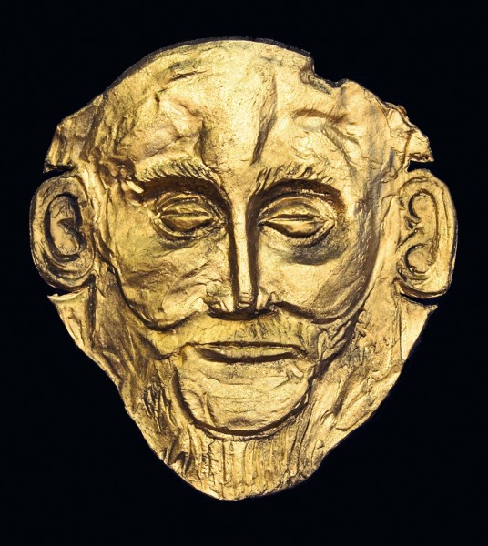 Maska pośmiertna ze złotej blachy używana w Grecji w XVI w.p.n.e.
