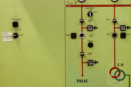 wyłącznik bezpieczeństwa Pałacu Kultury w Elektrowni Powiśle, fot. Barosz Stawiarski