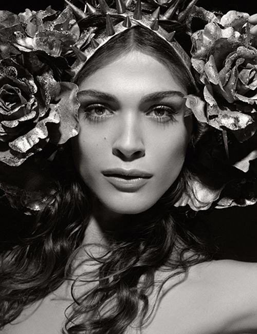 Kalendarz Pirelli 2011, Elisa Sednaoui, Flora