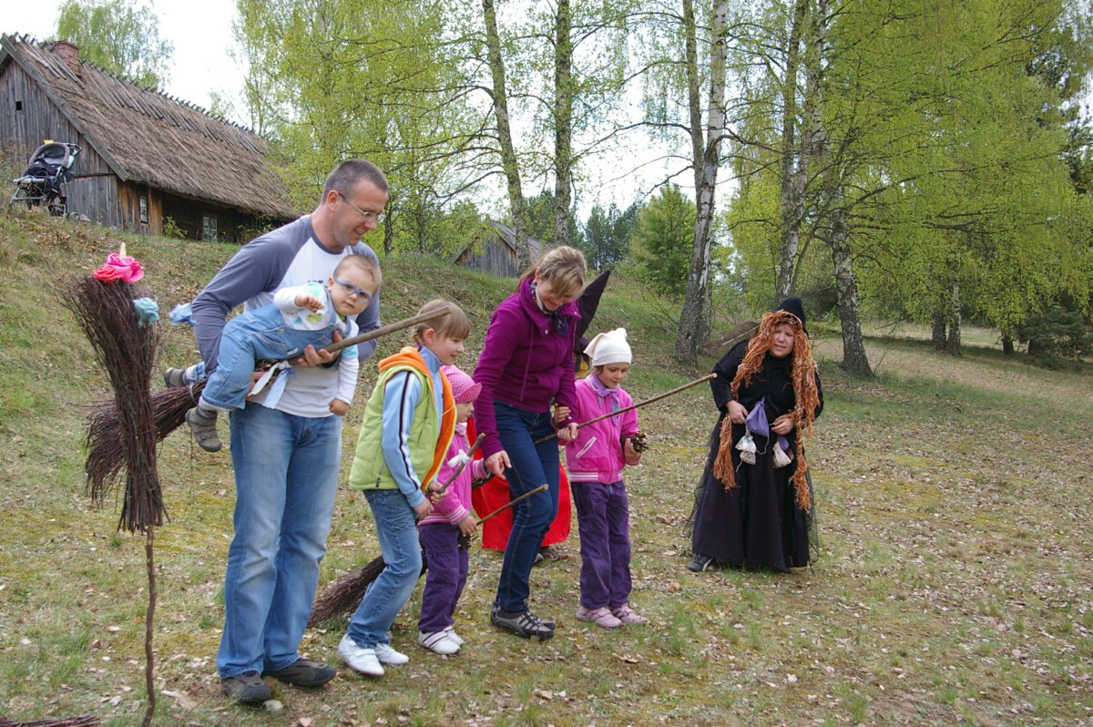 Majówka we Wdzydzach Kiszewskich