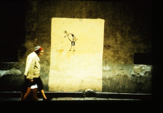 Rysunki krasnoludków na murach w czasie stanu wojennego, fot. T. Sikorski