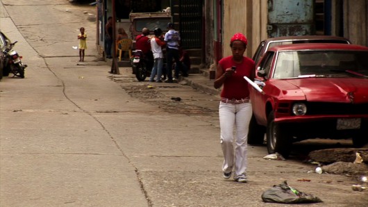 Oliver Ressler, "Gmina w budowie" / "Comuna Under Construction", 2010