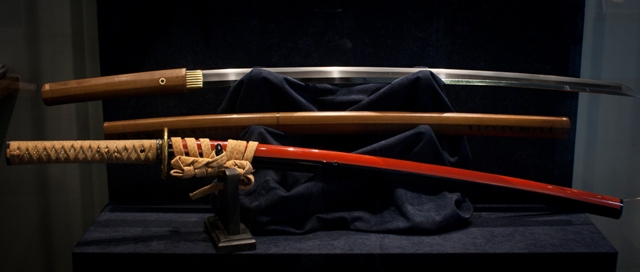 Miecze, wystawa "Tajemnice samurajów" (materiały udostępnione przez muzeum)
