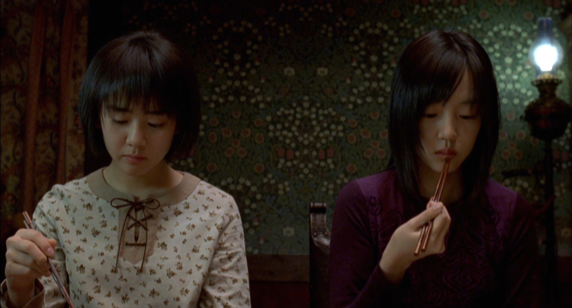„Opowieść o dwóch siostrach”, reż. Kim Jee-woon, Korea Południowa 2003, 115'