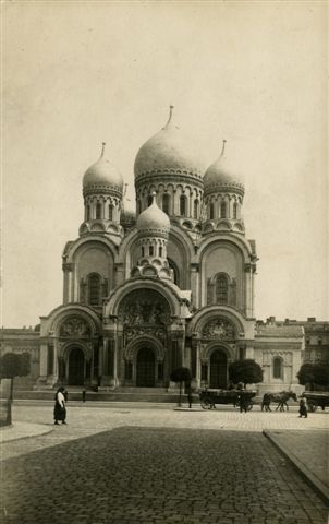 Pocztówka z kolekcji Aleksandra Sosny,wystawa Cerkwie polskie obraz przemienionego świata (źródło: materiał prasowy Fundacji Barak Kultury)