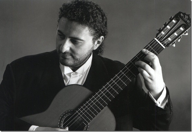 Aniello Desiderio, gitara klasyczna, Włochy (źródło: materiały prasowe)