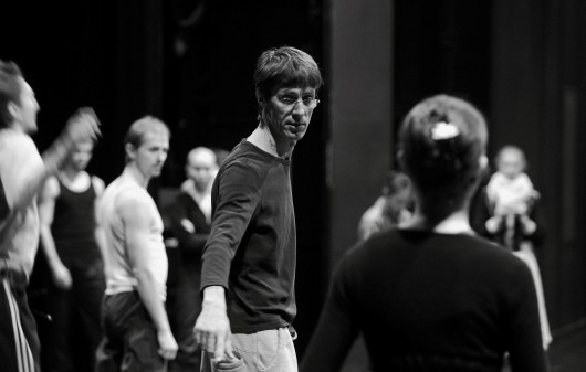 Fot.: Andrzej Makowski, na zdjęciu: Karol Urbański w czasie pracy nad baletem (źródło: materiały prasowe organizatora)