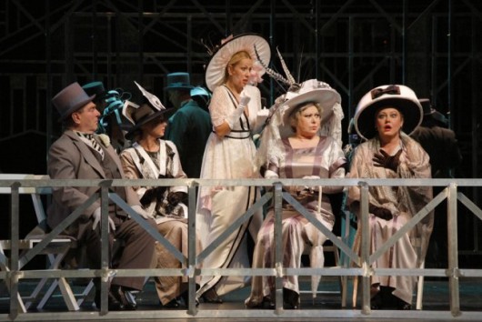 Fot.: Ch. Zieliński, musical "My fair lady" (źródło: materiały prasowe Teatru Wielkiego w Łodzi)