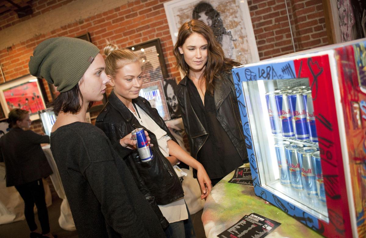 Red Bull Curates: Canvas Cooler fot. Colin Young Wolf (źródło: materiały prasowe)