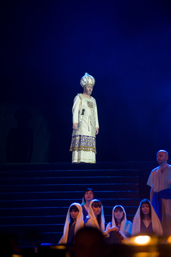 „Nabucco", reż. Tomasz Janczak, fot. Dawid Jacewski (źródło: materiał prasowy)