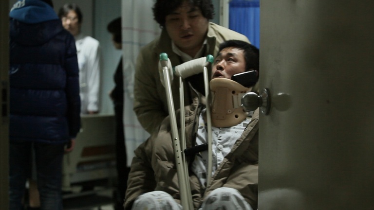 „Jesus Hospital”, reż. Sang-cheol Lee, A-ga Shin - kadr z filmu (źródło: materiały prasowe)