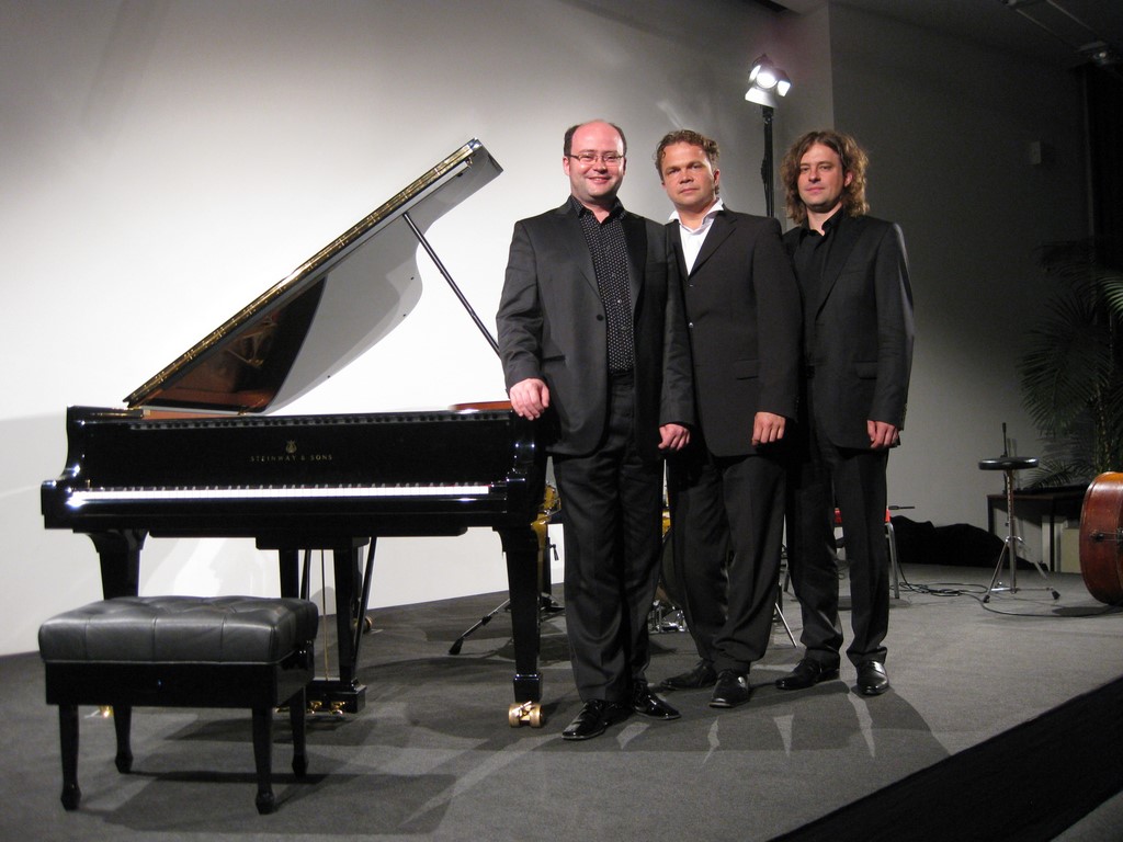 Filip Wojciechowski Trio (źródło: materiały prasowe )