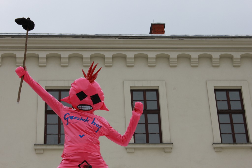 Justyna Koeke, „Grzesiek prick superhero”, 2010 (źródło: materiały prasowe organizatora)