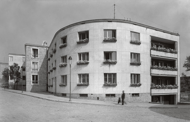 Kamienica K. Bertoniego, architekt Stefan Tworkowski, budowa w roku 1938, ul. Dynasy 6 (źródło: materiały prasowe organizatora)