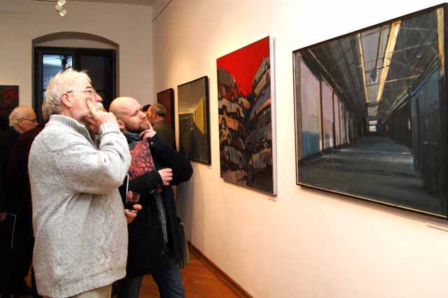 Wernisaż wystawy Jacka Pasiecznego, BWA Galeria Zamojska, 1 marca 2013 r., fot. Janusz Zimon (źródło: materiały prasowe organizatora)