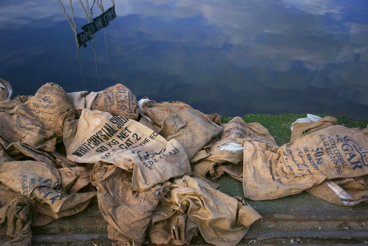 Jędrzej Niezgoda, „Sugar Bags”, Port of Cork, 2009 (źródło: materiały prasowe organizatora)
