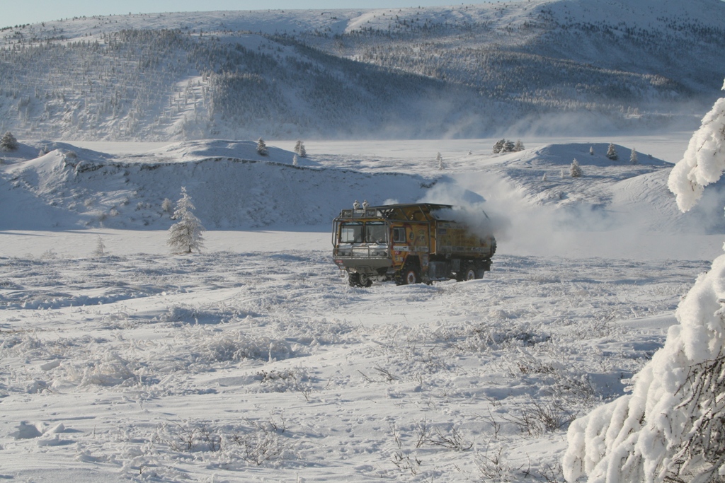 „Syberia zimą”, reż. Romek Koperski - kadr z filmu (źródło: materiały prasowe)
