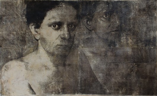 Krystyna Piotrowska, „Portret rodzinny”, 1994, technika własna na płycie aluminiowe (źródło: materiały prasowe organizatora)