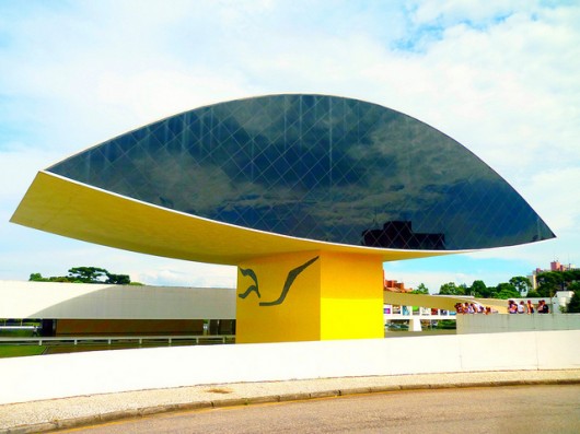 Museo Oscar Niemeyer w Curitibie (źródło: materiały prasowe organizatora)