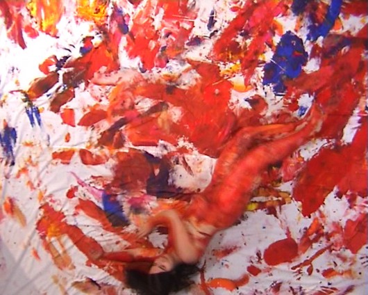 Anka Leśniak, „Action Painting”, 2008, video-performance (źródło: materiały prasowe organizatora)